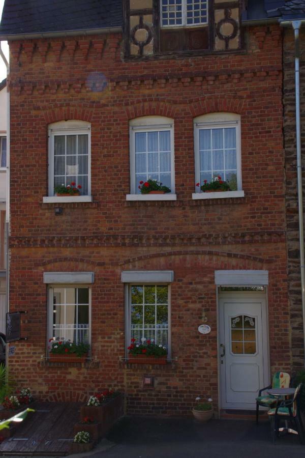 Steuer
